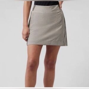 Athleta Gray and White Stripe Brooklyn Textured 16” Skort Size 14